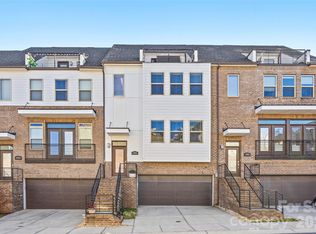 17023 Soho Dr, Charlotte, NC