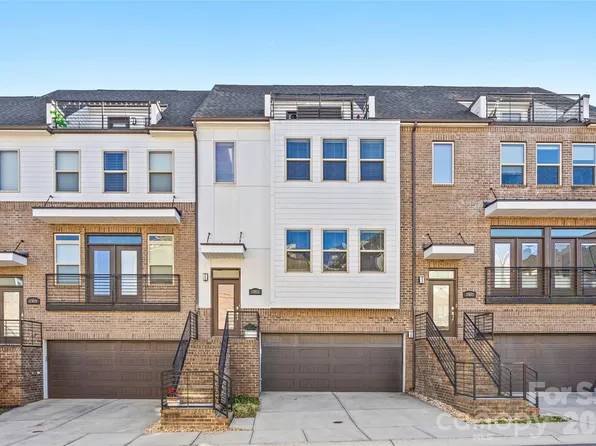 17023 Soho Dr, Charlotte, NC 28204