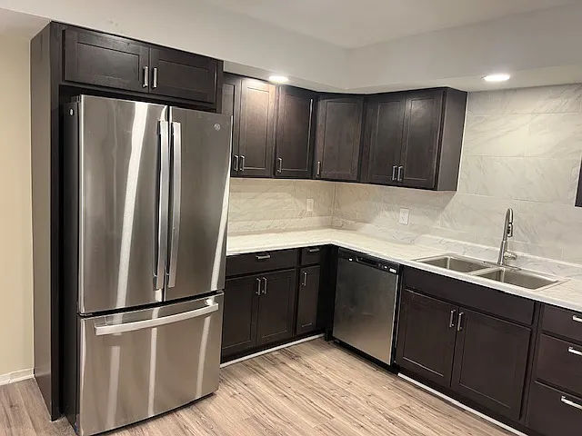 1700 Mountain View Rd — Photo 6