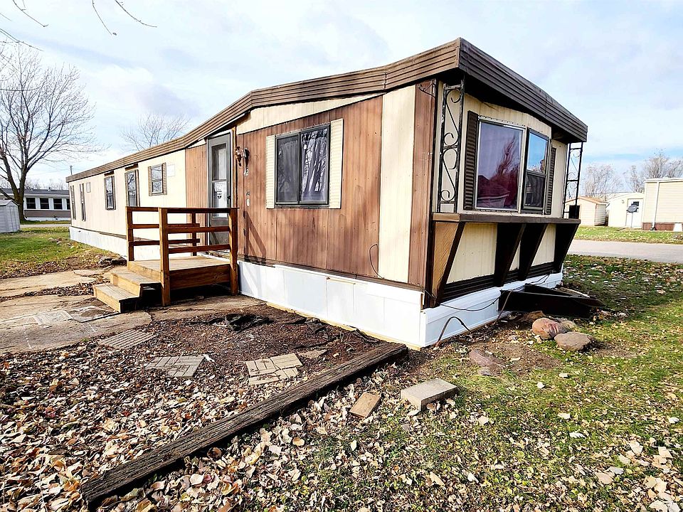 1st image of 2408 25th St Lot 42