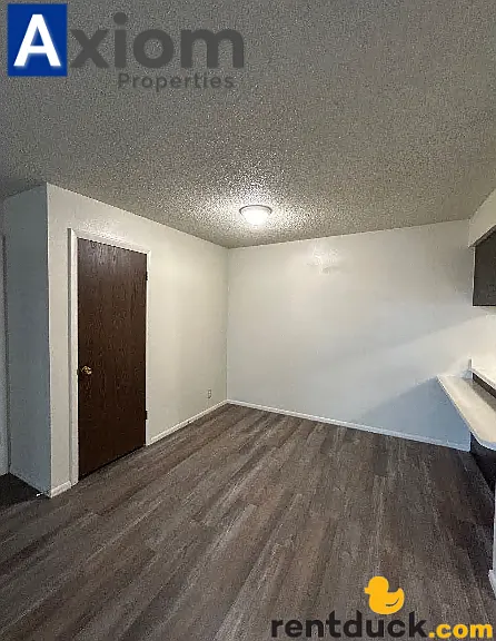 Fairway Estates Condominiums — Photo 3