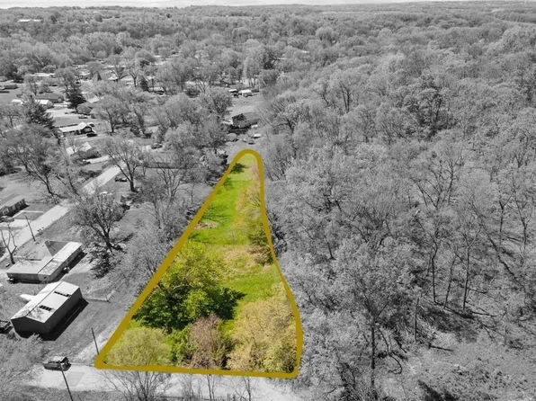 1219 Paton St, Excelsior Springs, MO 64024