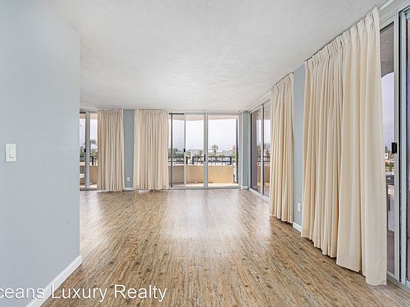 5th image of 2900 N Atlantic Ave APT 105