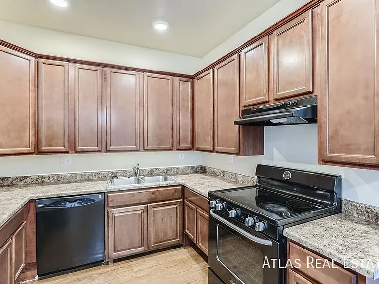 15504 E Arizona Ave — Photo 2