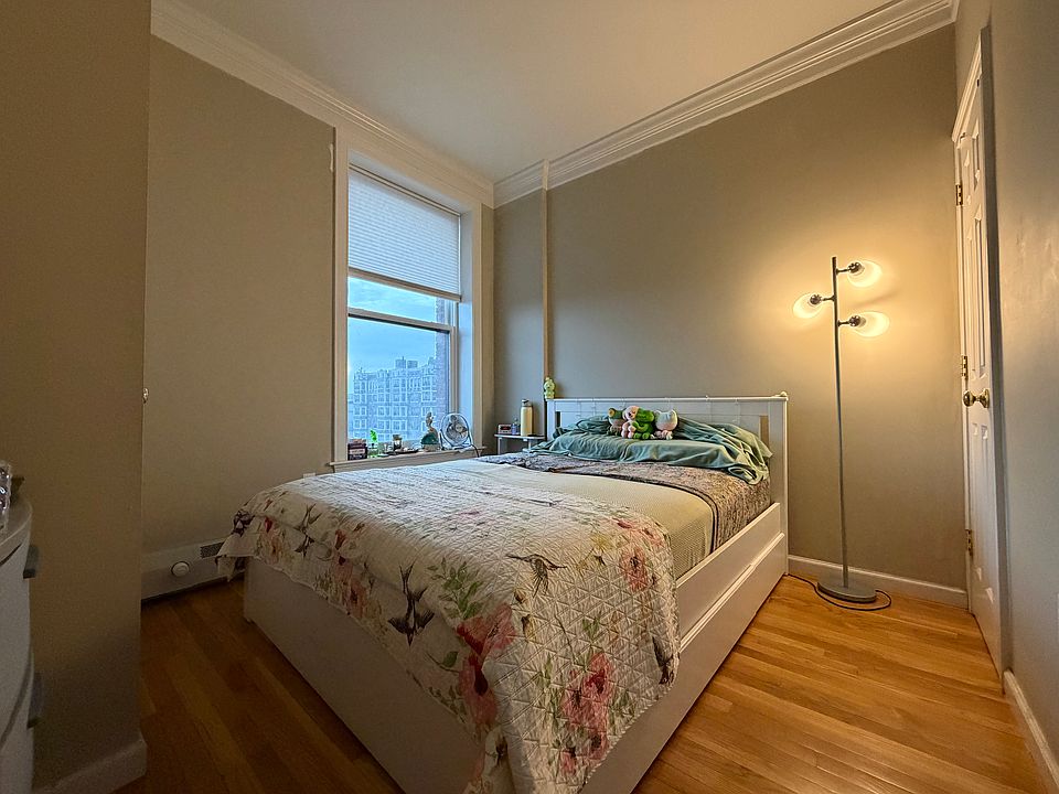 1st image of 483 Beacon St APT 74