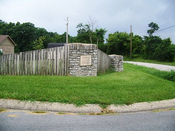 3rd image of 1000 Morris Dr