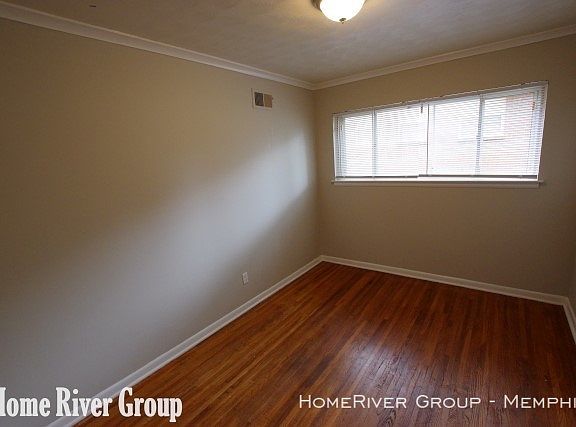 5th image of 1928 Goodhaven Dr