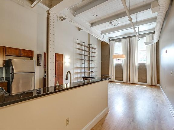 3rd image of 306 N 26th St APT 107
