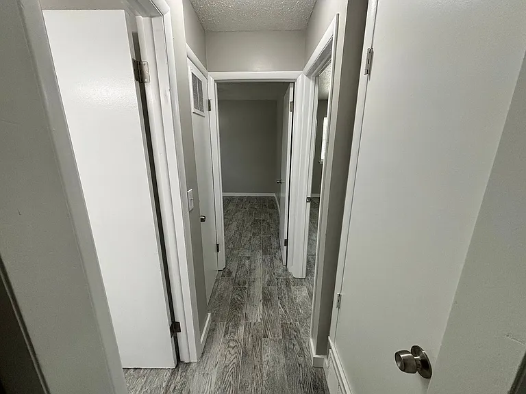 301 N University Dr #12 — Photo 17