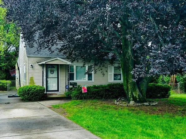 113 Edgeworth Street, Valley Stream, NY 11581