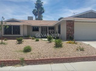 4063 Meadowglen Ave, Las Vegas, NV 89121
