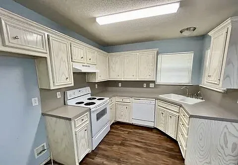 8102 Sherman Ave — Photo 5