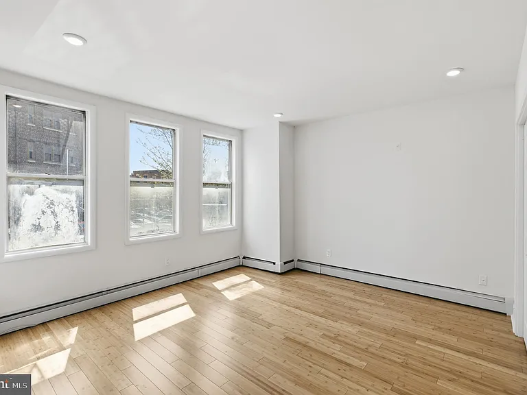 5939 Drexel Rd #CARRIAGE — Photo 14