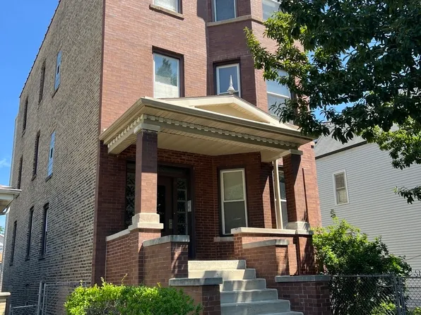 4822 W Berteau Ave #G, Chicago, IL 60641