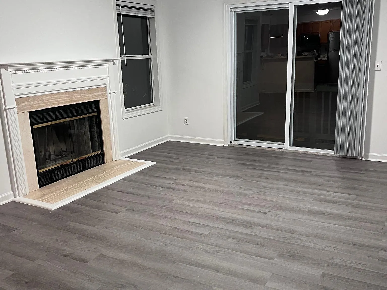 1004 Brookhollow Dr — Photo 1