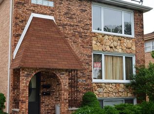 7922 Sayre Ave, Burbank, IL 60459