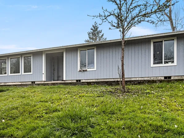 220 Wells Rd, Oakland, OR 97462