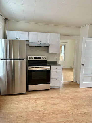 67-69 Glenwood Ave #67 Photo 1
