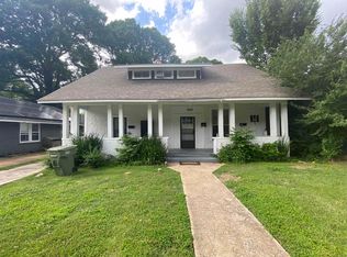 2000 Walker Ave, Memphis, TN 38104