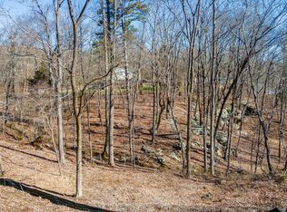139 Whitt Rd, Lookout Mountain, GA 30750