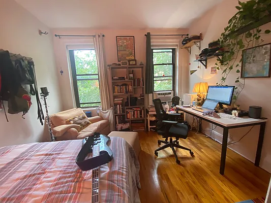 Rented by Douglas Elliman | media 17