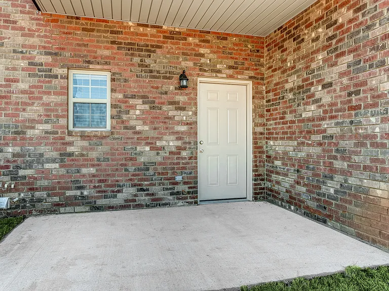 Bailey Springs Manor — Photo 9