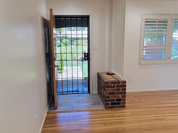 3rd image of 9008 New Dawn Dr