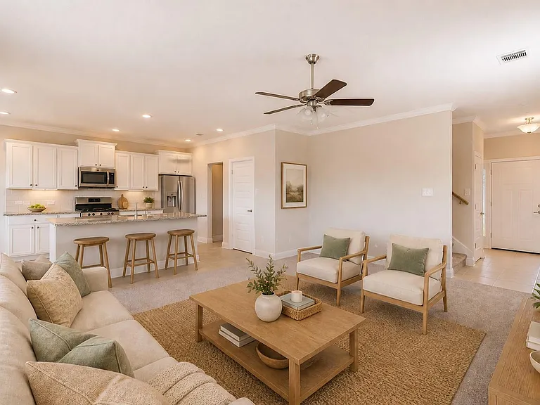 401 Sunray Lake Ln — Photo 4
