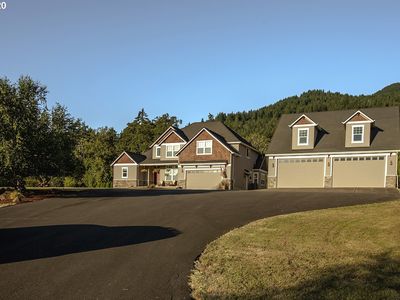 33899 Mount Tom Dr, Harrisburg, OR, 97446