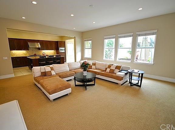 3rd image of 15532 Orchid Ave