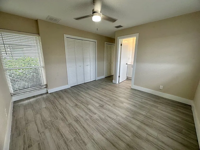 3629 SE 15th Pl — Photo 14