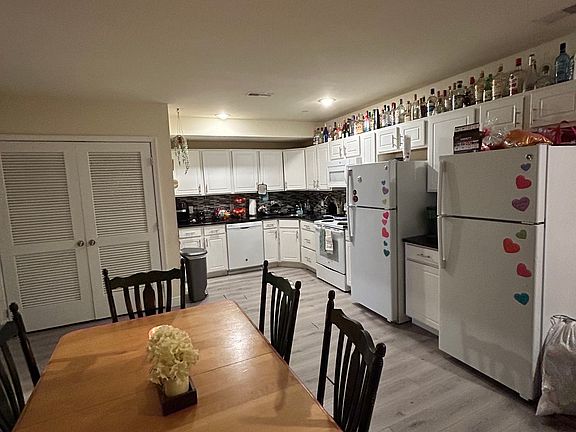 4th image of 1529 N 15th St APT I