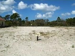 375 Saddlebrook Ln, Naples, FL 34110