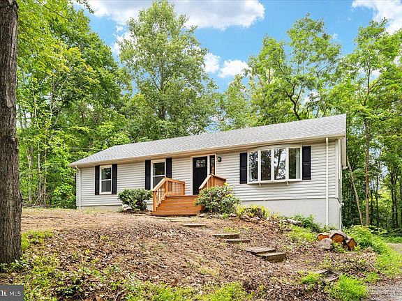 2nd image of 208 Mountain Lake Dr