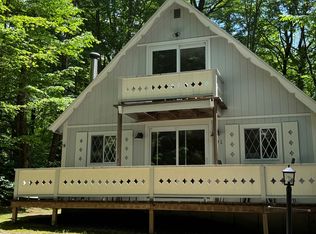 91 Paradise Dr, Moultonboro, NH 03254