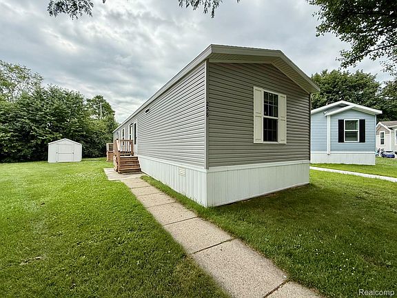 2nd image of 258 Diamond Cir