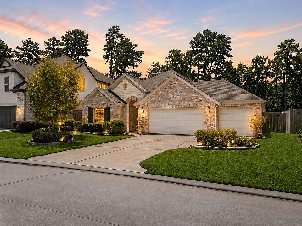 1st image of 247 Scarlet Maple Way