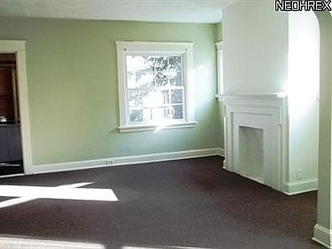 4th image of 1660 Lincoln Ave
