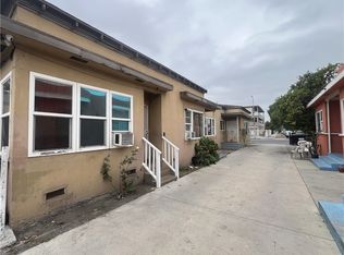 6916 S Main St #1/2, Los Angeles, CA 90003