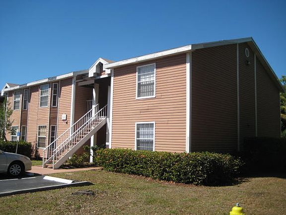 2nd image of 1309 Wildwood Lakes Blvd Unit 8