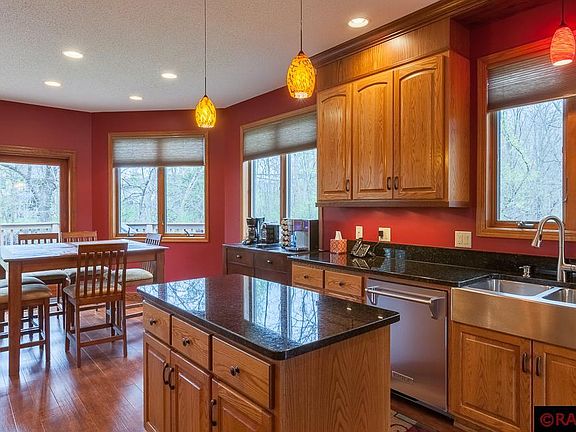 4th image of 300 Southbrook Cir