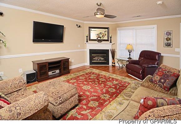 1st image of 4222 E Dudleys Grant Dr