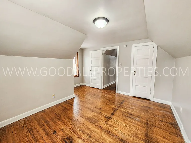 106 E Bell Ave — Photo 16