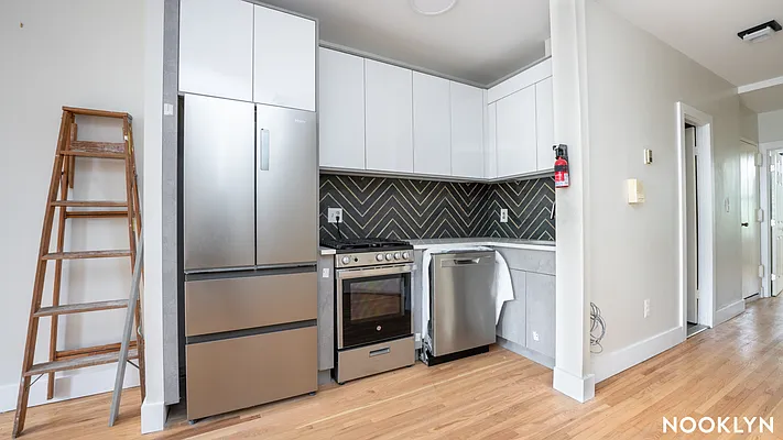 Rented by Nooklyn NYC LLC | media 27