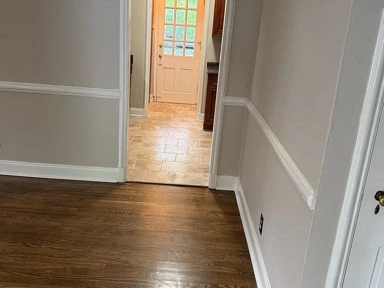 970 N Barksdale St — Photo 13