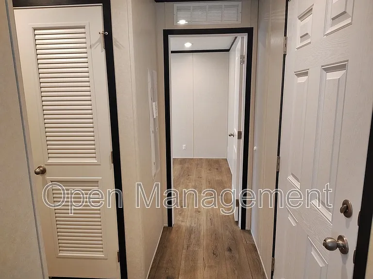 120 Terry Blvd #4 — Photo 17