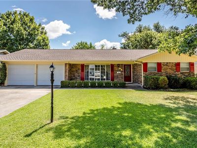 1108 Hillside Dr, Gainesville, TX, 76240
