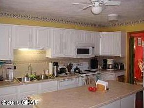 4th image of Woodhaven Dr