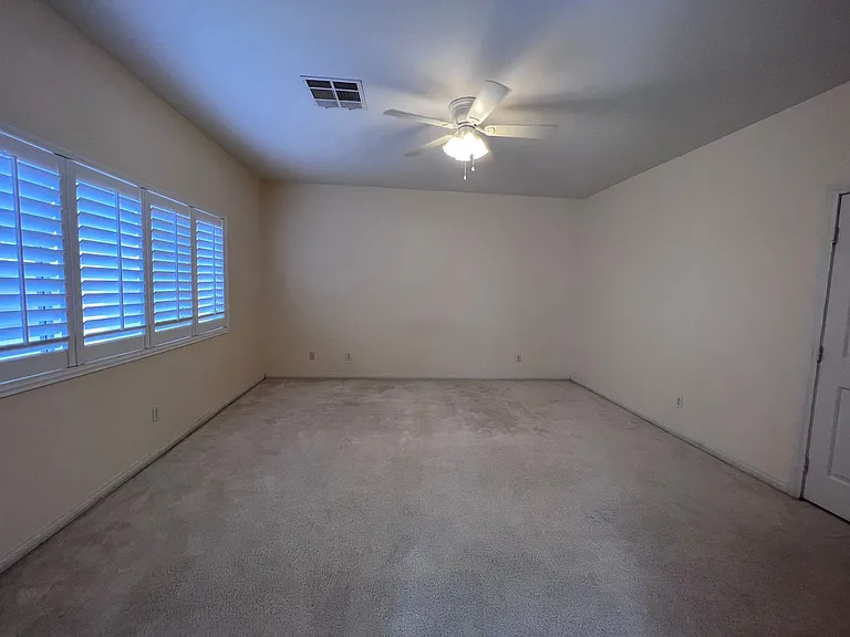 678 Kentons Run Ave — Photo 21