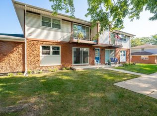 9825 El Cameno Ln #2E, Orland Park, IL 60462